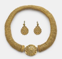 Bild zu Faszination Schmuck. 7.000 Jahre Schmuckkunst im MAKK